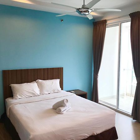 Mansion One Suites By Little Cabin George Town Zewnętrze zdjęcie