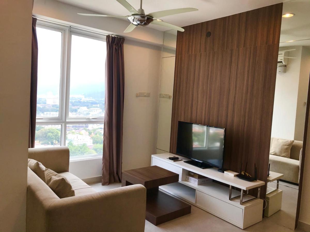 Mansion One Suites By Little Cabin George Town Zewnętrze zdjęcie