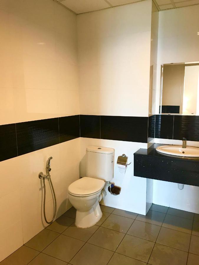 Mansion One Suites By Little Cabin George Town Zewnętrze zdjęcie